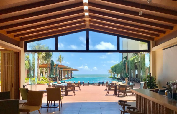 Lobby Bar Phú Quốc - Quán bar view biển cực chill ở Phú Quốc