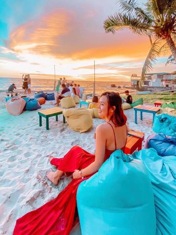 Ocvan Kitchen & Beach Bar