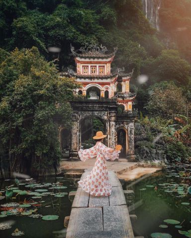 Chùa Bích Động - địa điểm check in Ninh Bình bạn không nên bỏ lỡ (Ảnh: Sưu tầm)