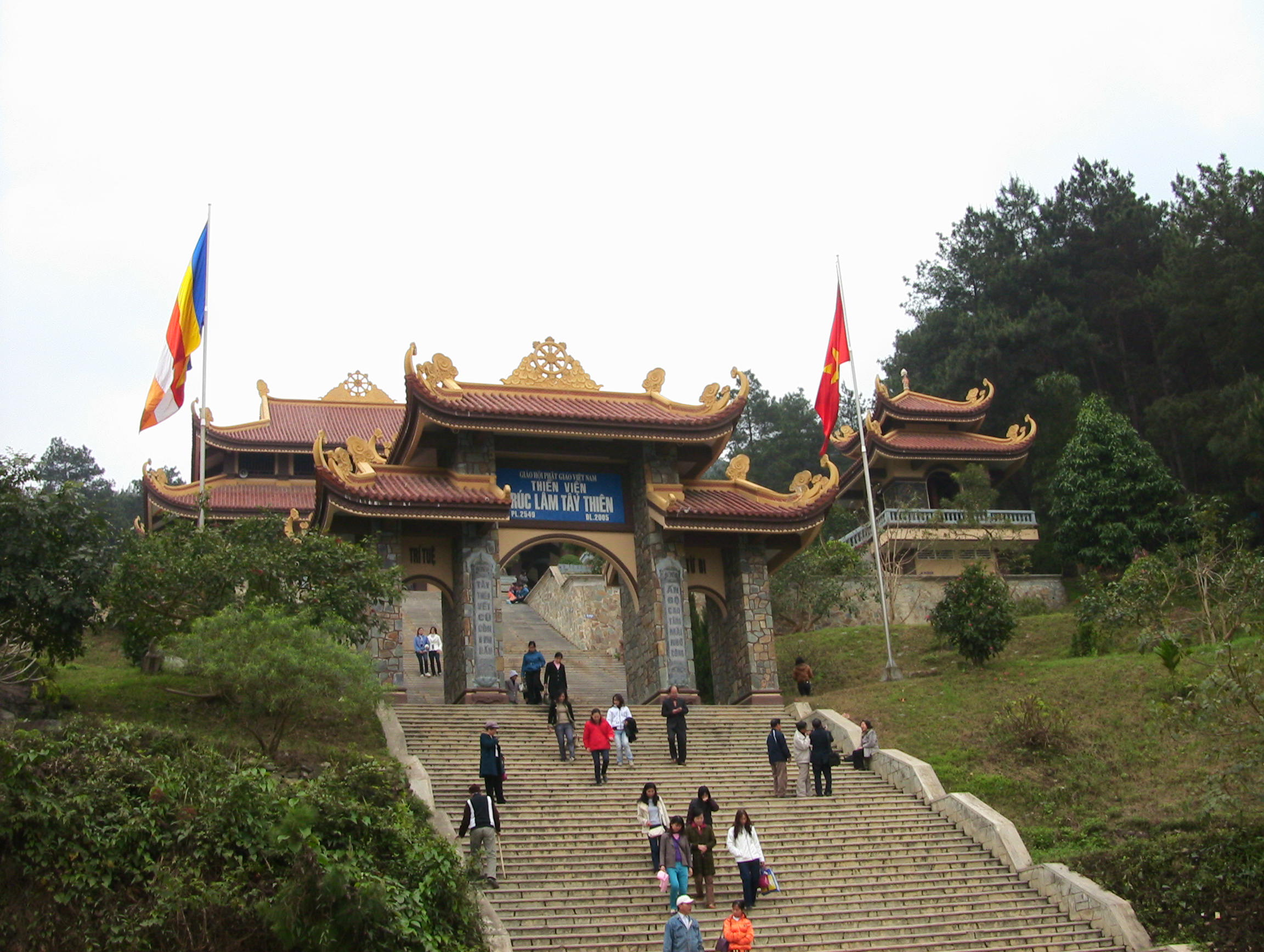 Du lịch Tam Đảo _ Thiền viện trúc lâm Tây Thiên