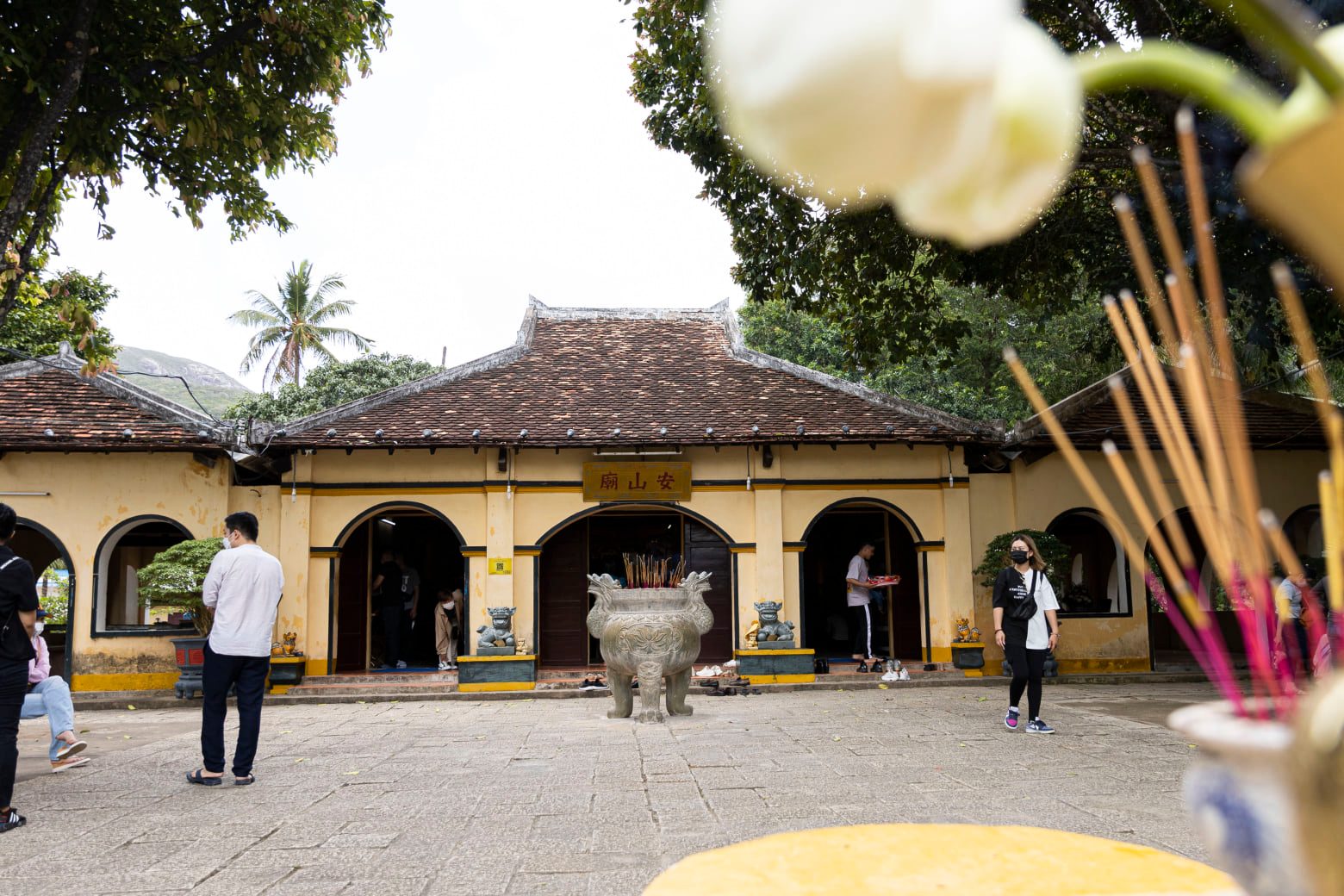 Miếu bà Phi Yến Côn Đảo