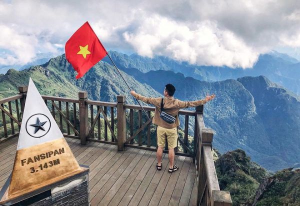 Sapa có khí hậu mát mẻ phù hợp với những chuyến du lịch khám phá