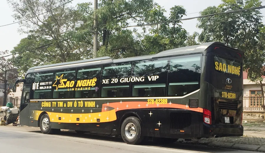 Xe khách được nhiều người lựa chọn khi di chuyển từ Hà Nội đi Cửa Lò