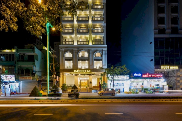 Khách sạn Imperial cổ điển và sang trọng