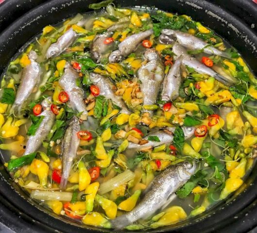 Canh chua cá linh Đặc sản miền Tây Nam Bộ