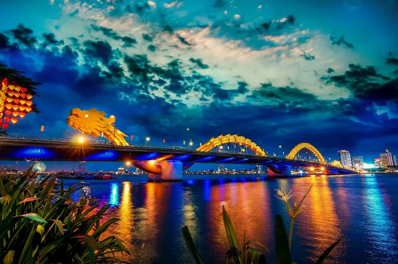 Cầu Rồng - Biểu tượng văn hóa của thành phố Đà Nẵng