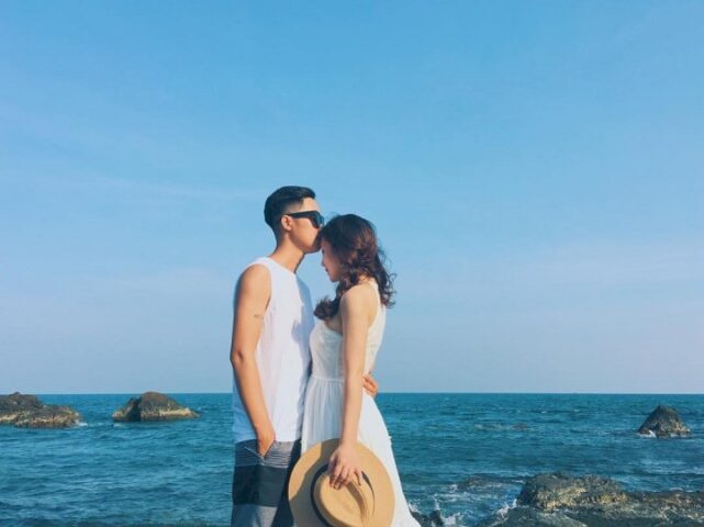 Trang phục du lịch cho cặp đôi