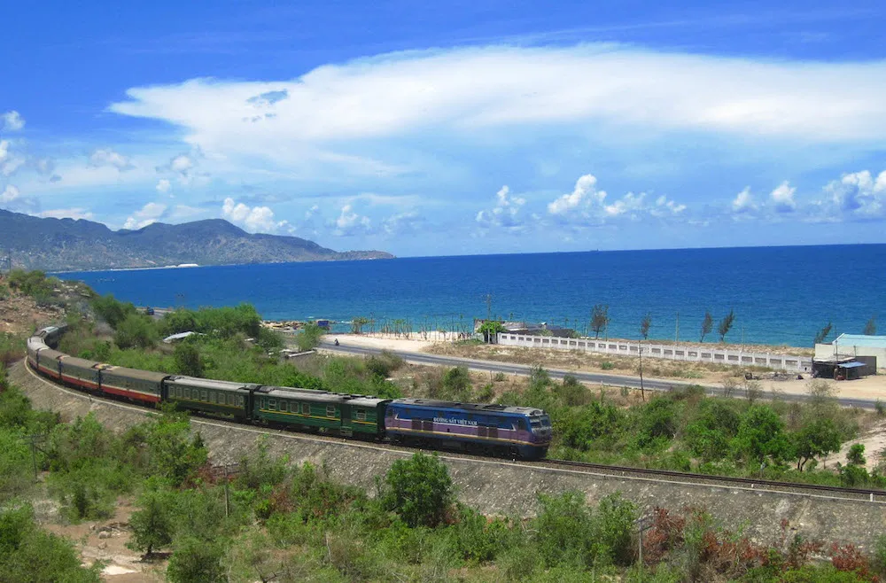 Di chuyển bằng tàu hoả bạn sẽ có những trải nghiệm đáng nhớ