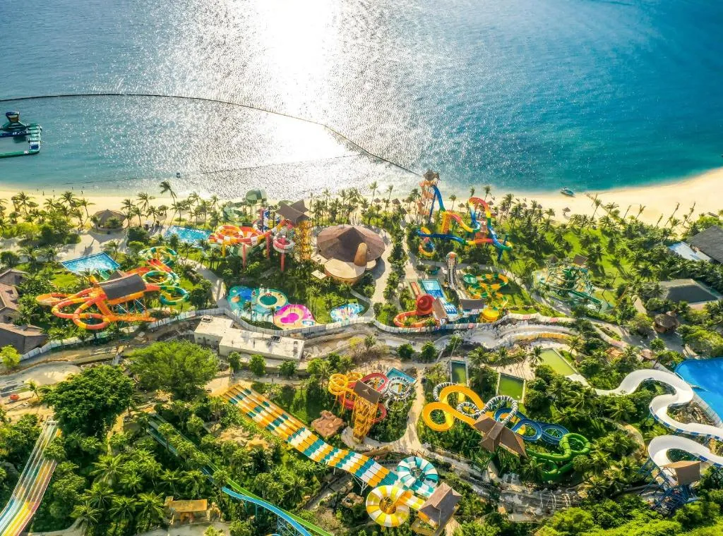 Từ Thanh Hoá đi Nha Trang bạn đừng bỏ qua Vinpearl Land Nha Trang nhé