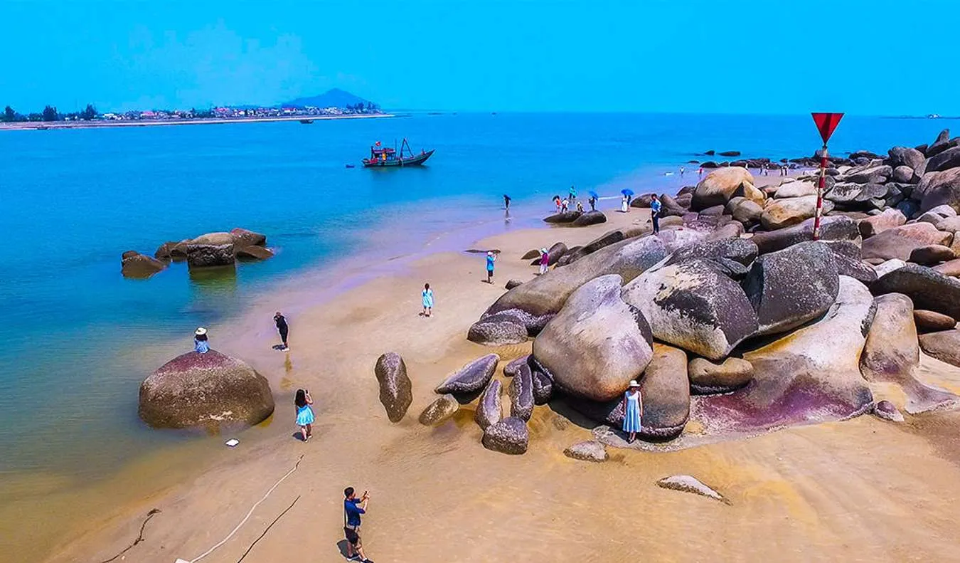 Biển Thiên Cầm Hà Tĩnh