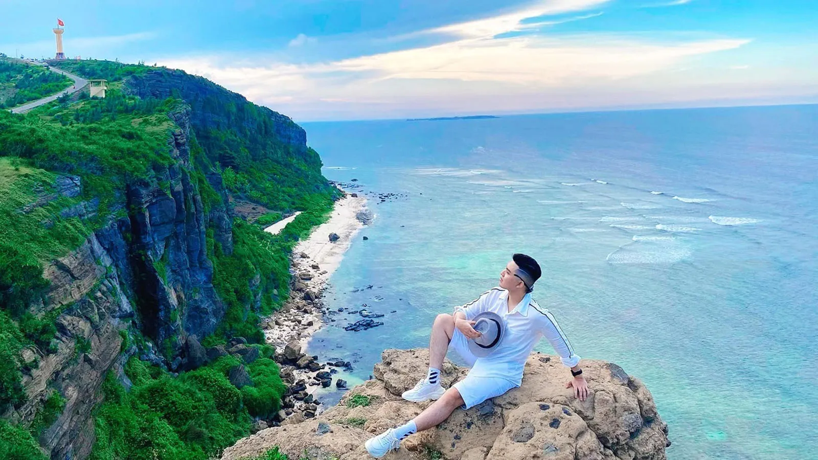 Khám phá vẻ đẹp hoang sơ của đảo Lý Sơn
