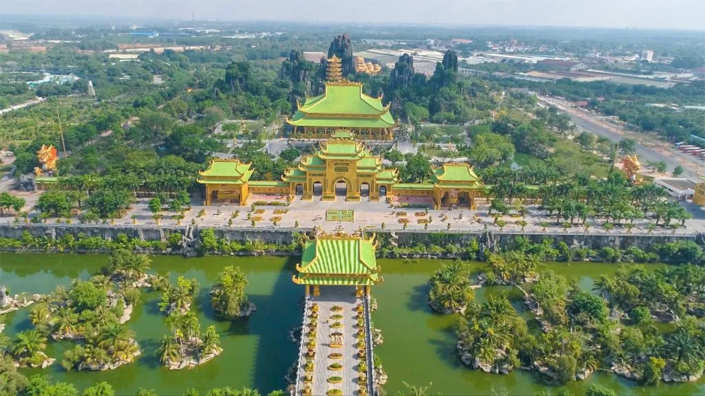 Khu du lịch Đại Nam - khu du lịch rộng lớn nhất vùng Đông Nam Á