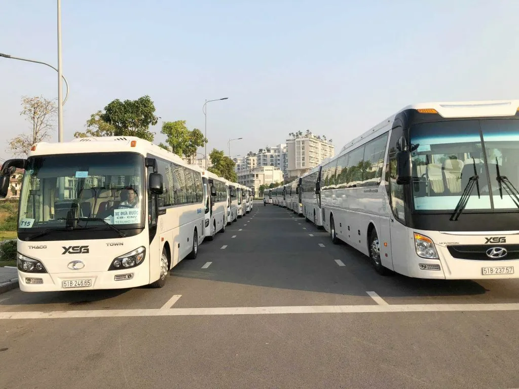 Thuê xe dịch vụ đi từ Sài Gòn đến An Giang
