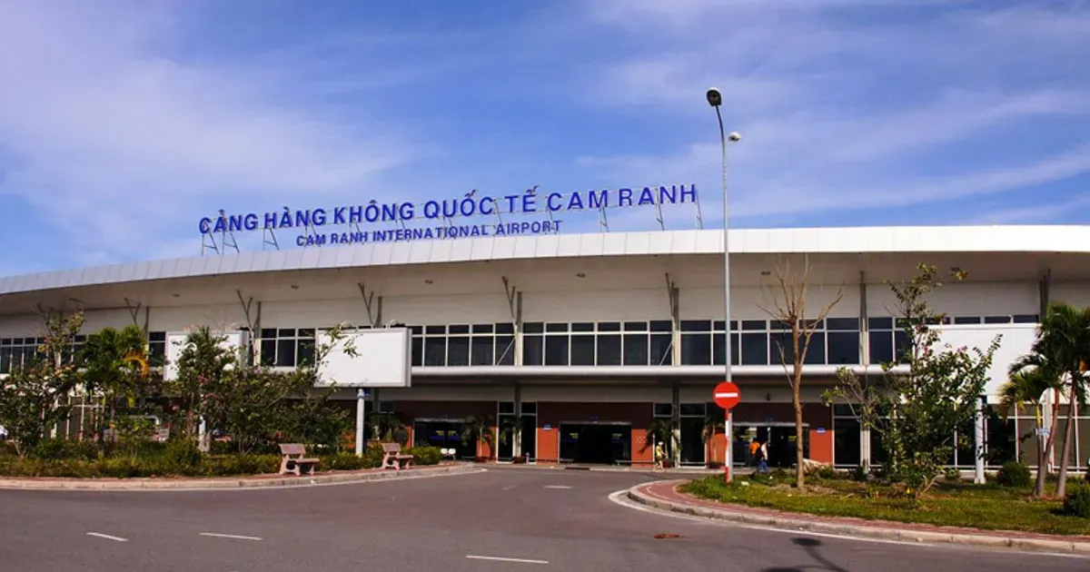 Sân bay Cam Ranh (Nha Trang)