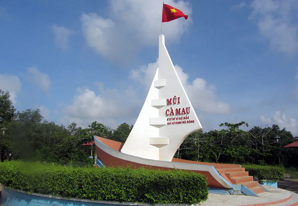 Mũi Cà Mau - Cực Nam của Tổ quốc