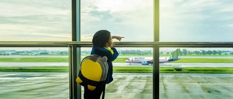 Đăng ký dịch vụ trẻ em đi máy bay một mình của Bamboo Airways