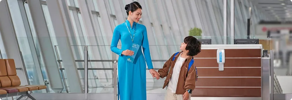 Tìm hiểu dịch vụ trẻ em đi máy bay một mình của Vietnam Airlines
