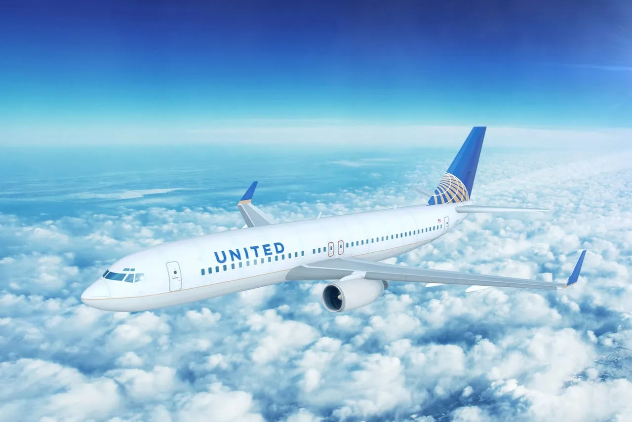 United Airlines là hãng hàng không khai thác đường bay từ Việt Nam đi Mỹ