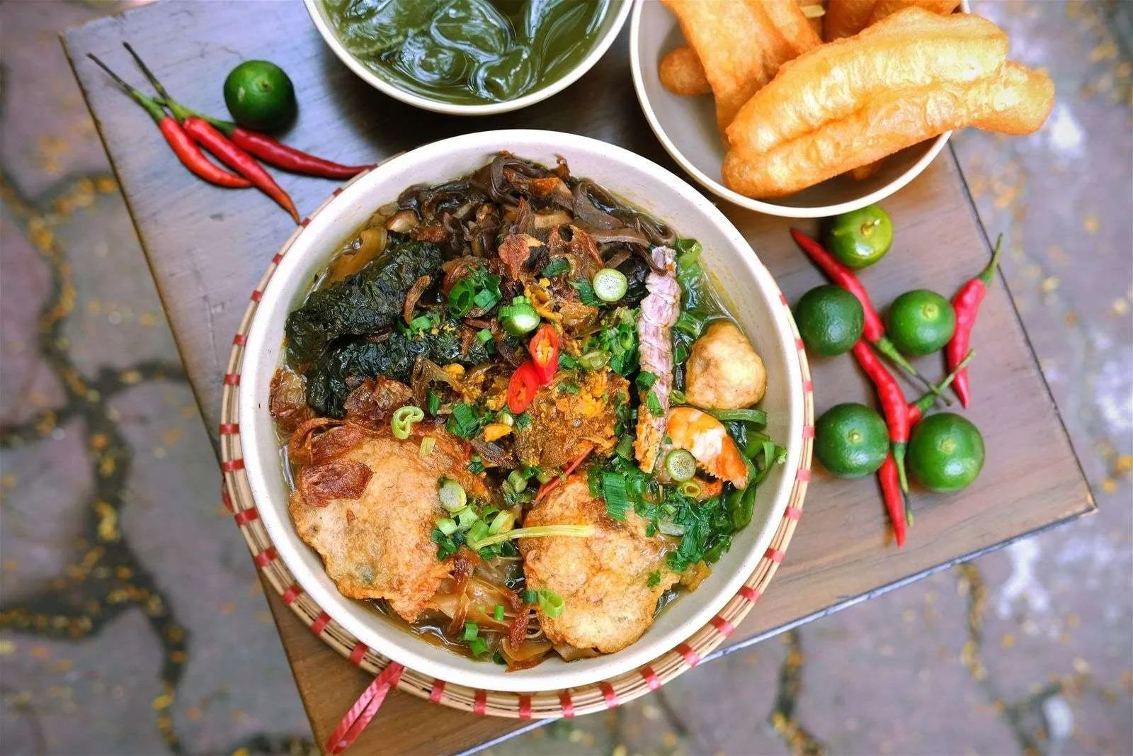 Bánh đa cua - Đặc sản Hải Phòng