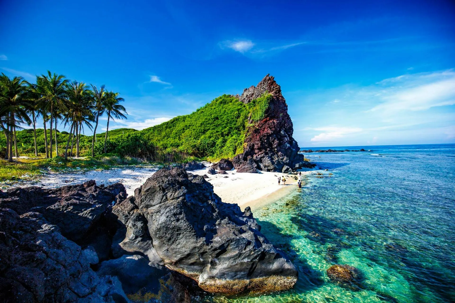 Đảo Lý Sơn - Thiên đường biển xanh của Quảng Ngãi