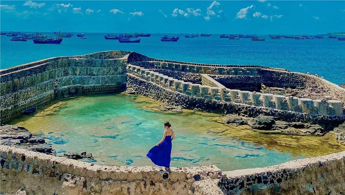 Đảo Phú Quý thu hút đông đảo du khách trong và ngoài nước