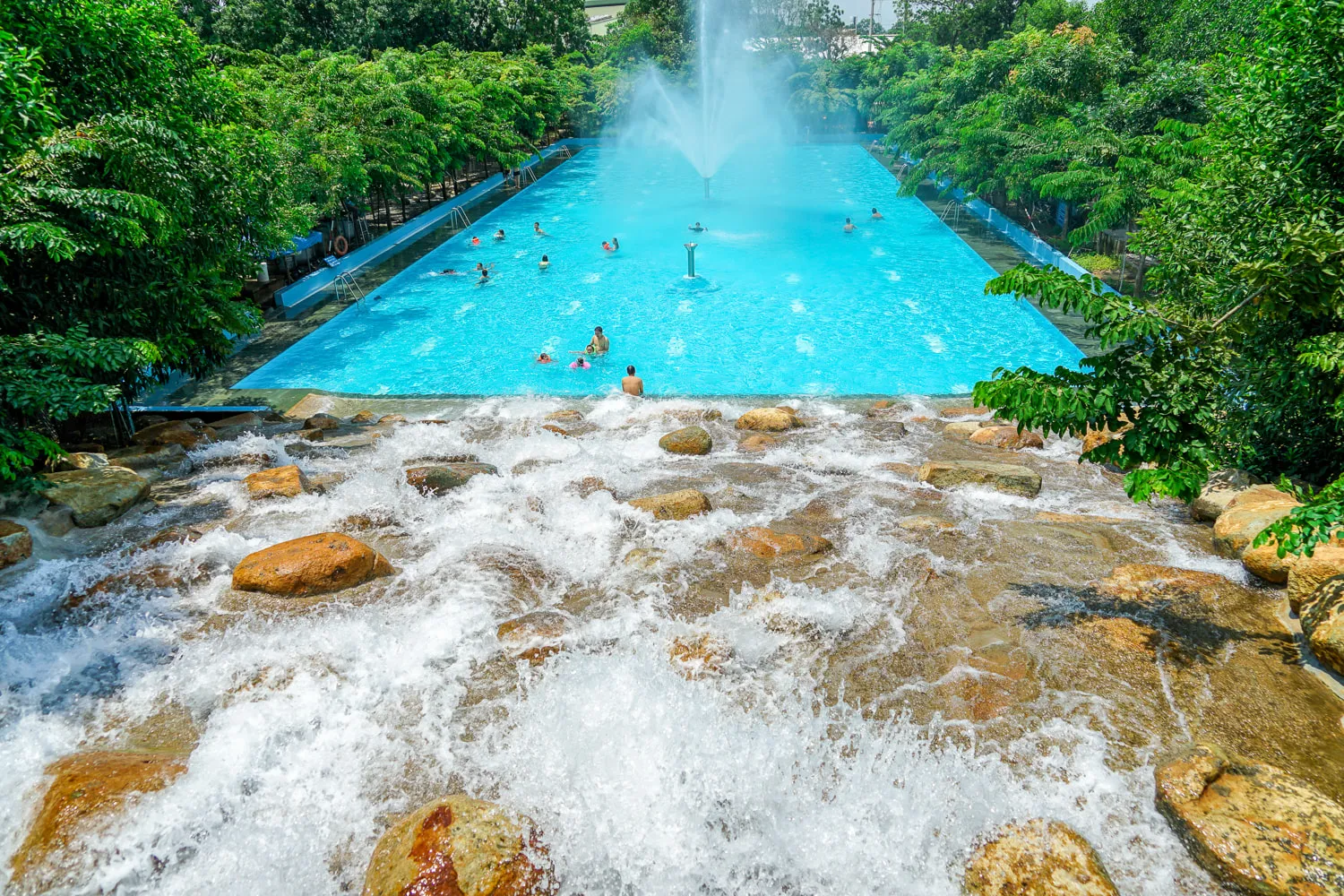 Khu du lịch Thủy Châu Bình Dương