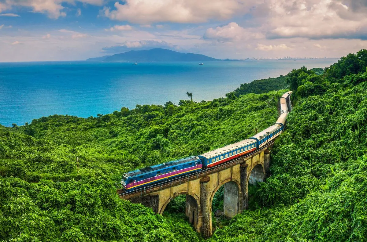 Từ Hà Nội đi Bình Dương bằng tàu hỏa