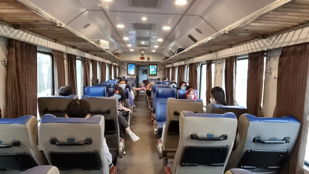 Trải nghiệm chuyến tàu từ Hà Nội đến Hải Phòng