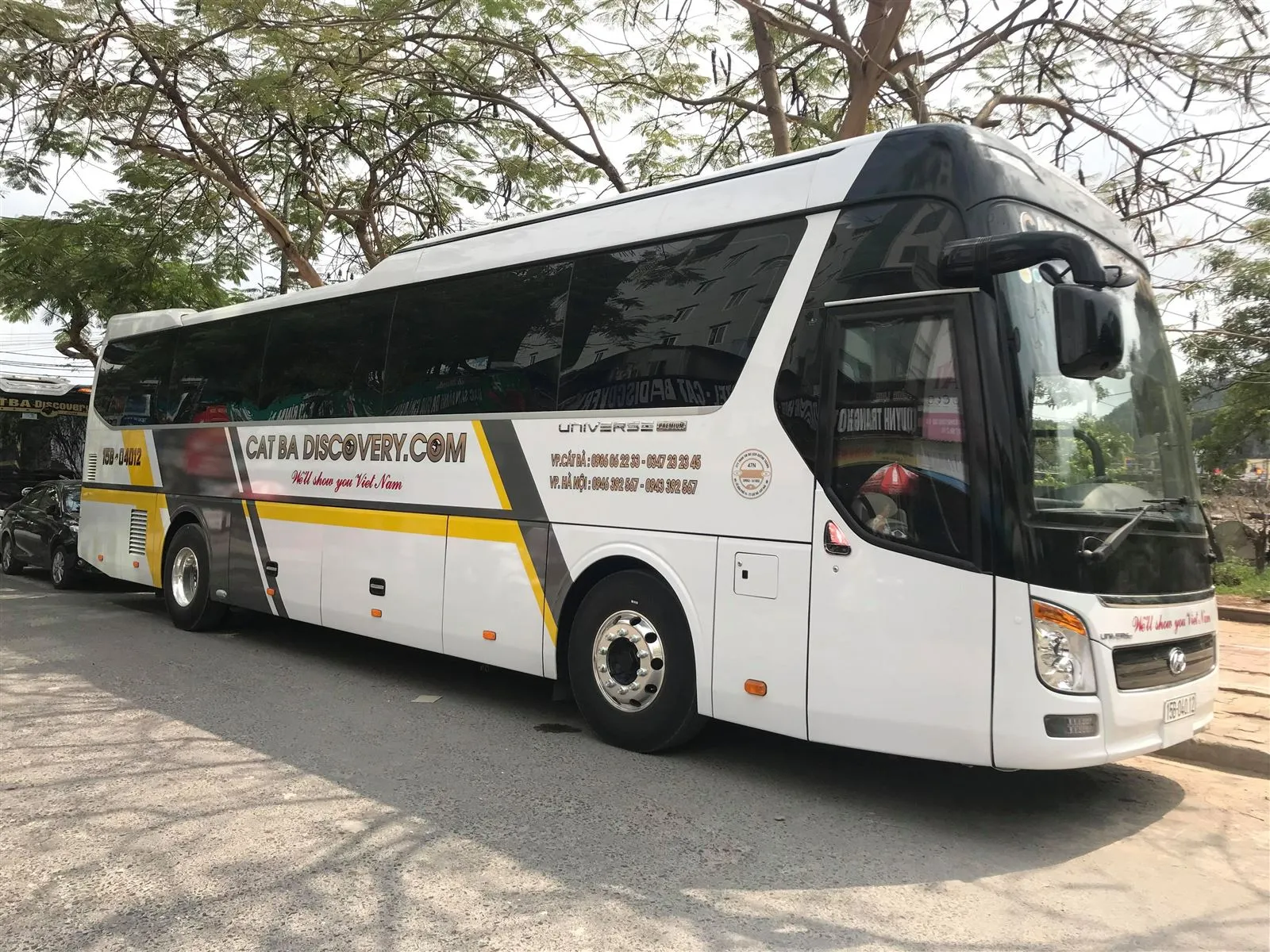 Xe khách là lựa chọn phổ biến của rất nhiều người