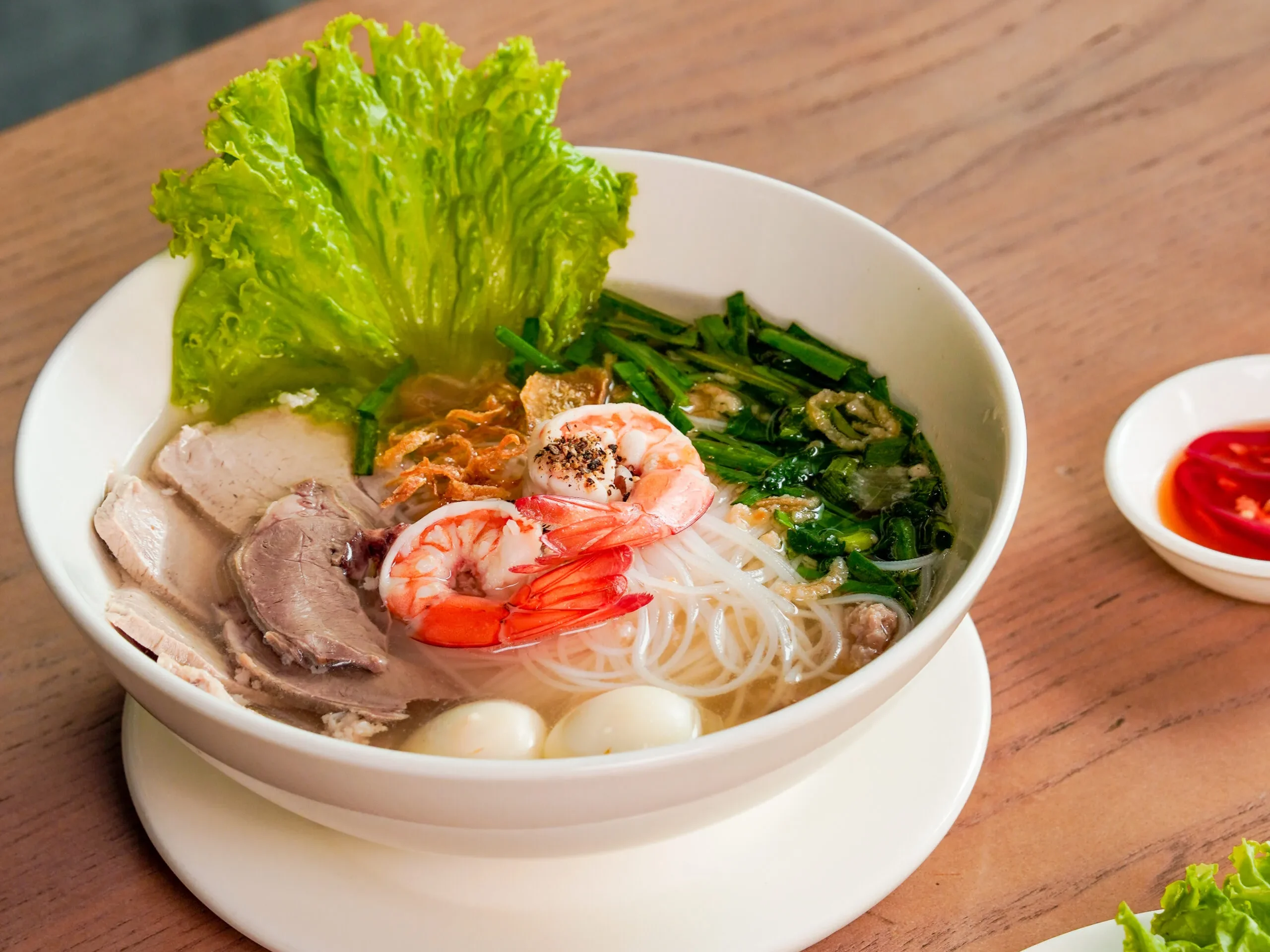 Hủ tiếu Nam Vang với nước dùng ngọt thanh, đậm đà