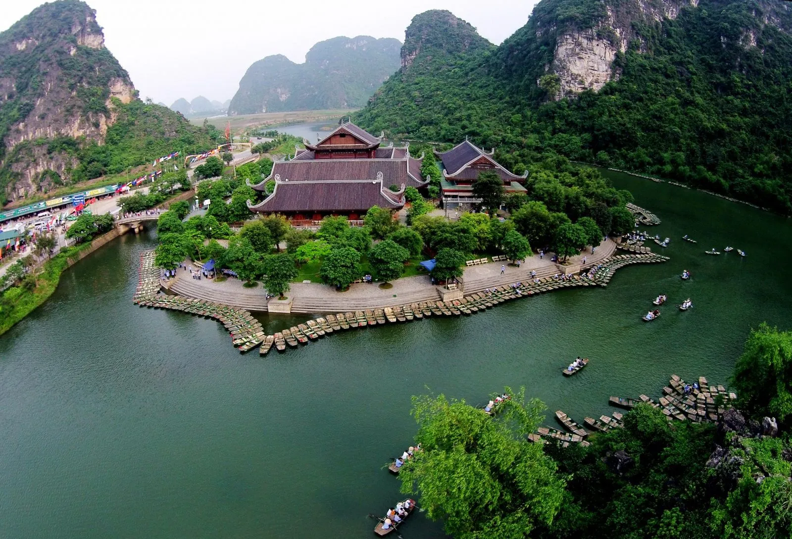 Lên trước lịch trình sẽ giúp bạn linh hoạt hơn cho chuyến đi đầu năm
