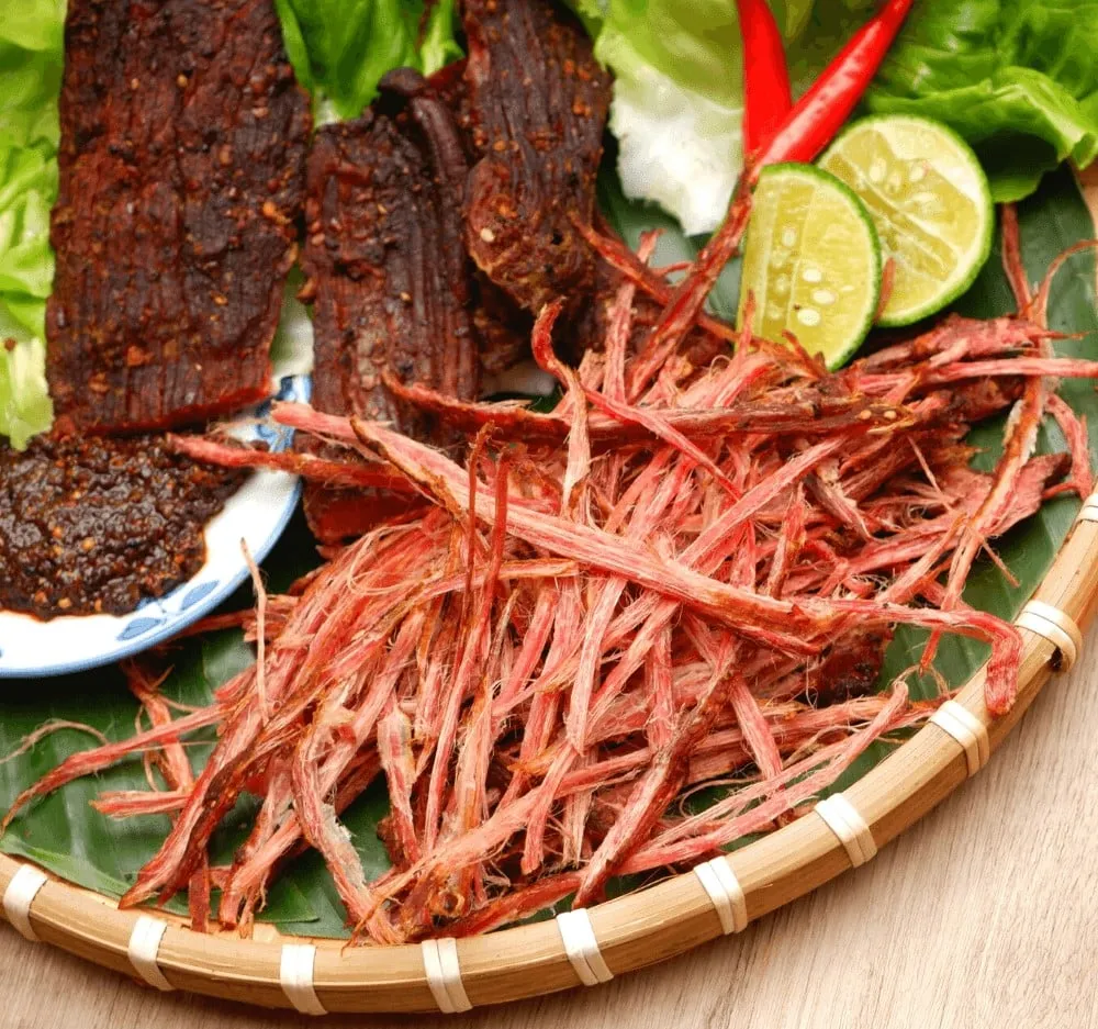 Thịt trâu gác bếp là món đặc sản phổ biến ở Hà Giang