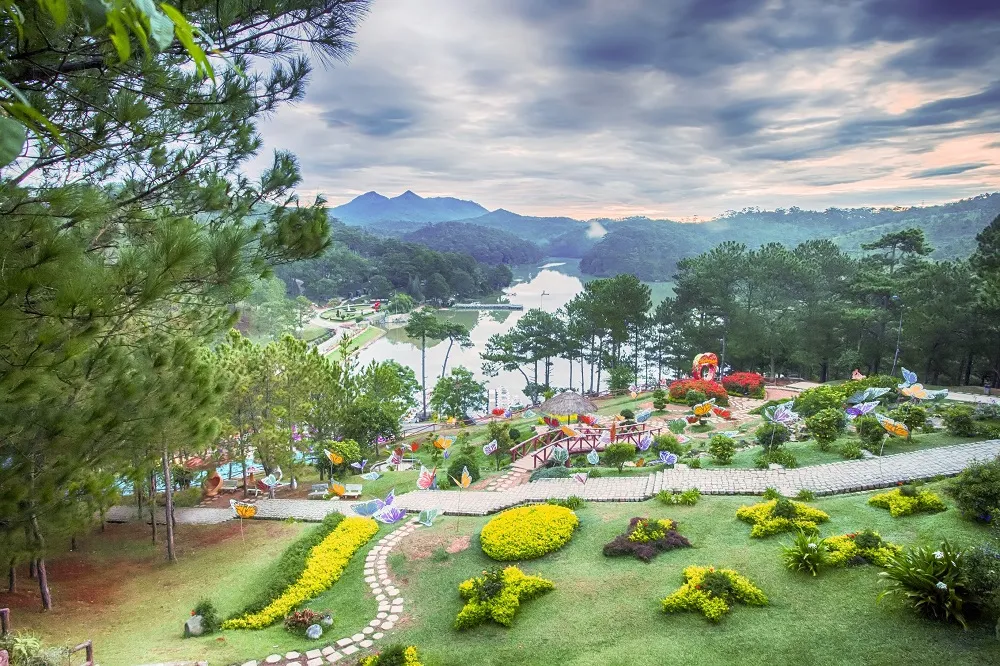 Đà Lạt mang đến một mùa hè dịu dàng và bình yên