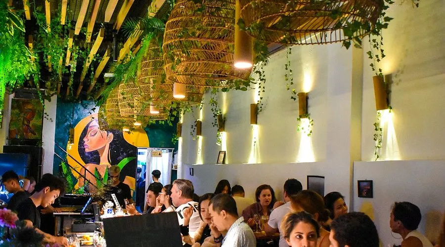 Vo Roof với không gian thư giãn, thích hợp trải nghiệm sau một ngày dài